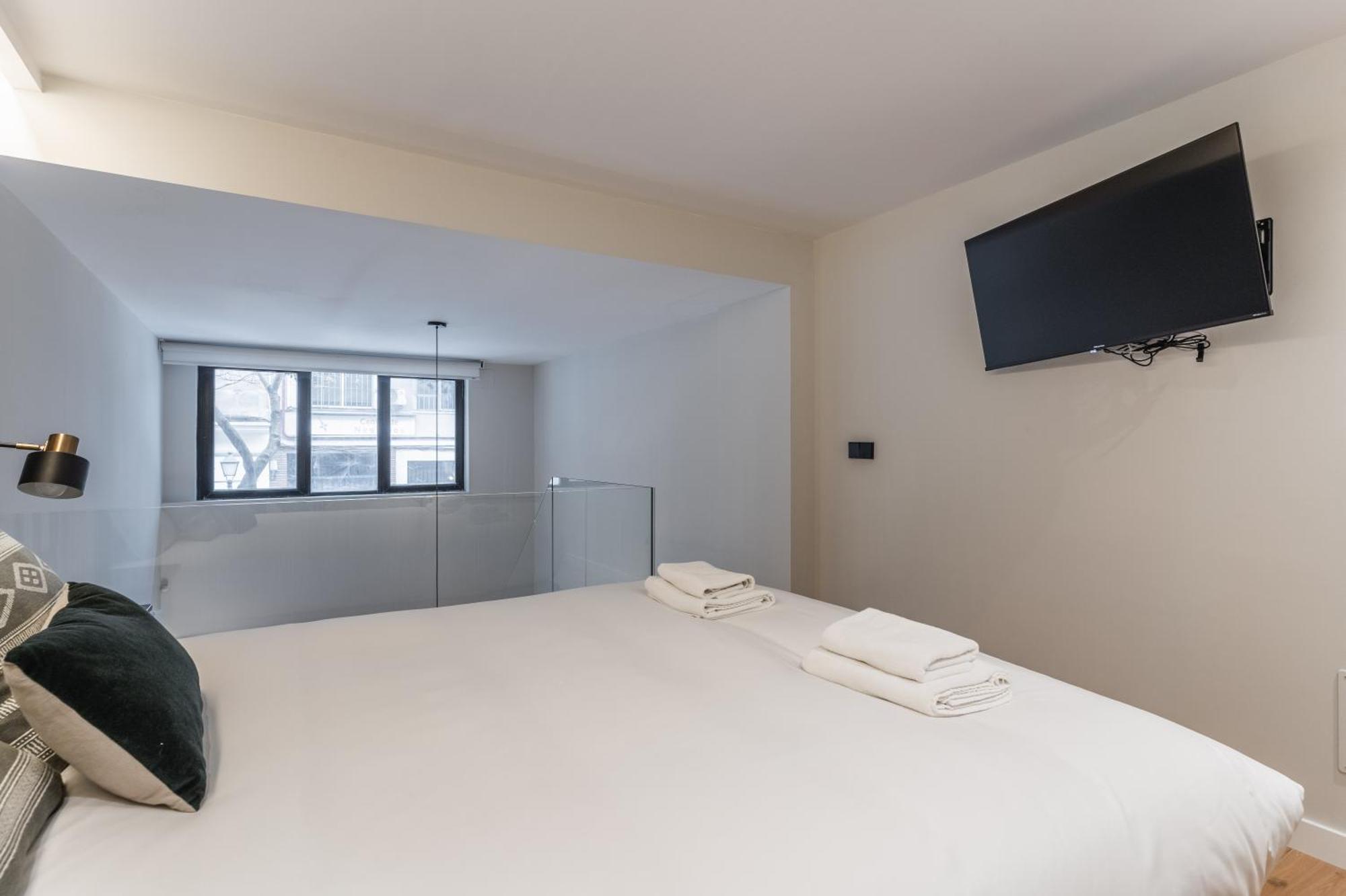 Laurel-Mintystay Apartments Мадрид Экстерьер фото